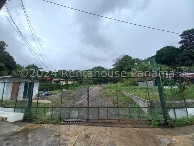 Terreno en Colón - Prime Business Opportunity on Transistmica Highway